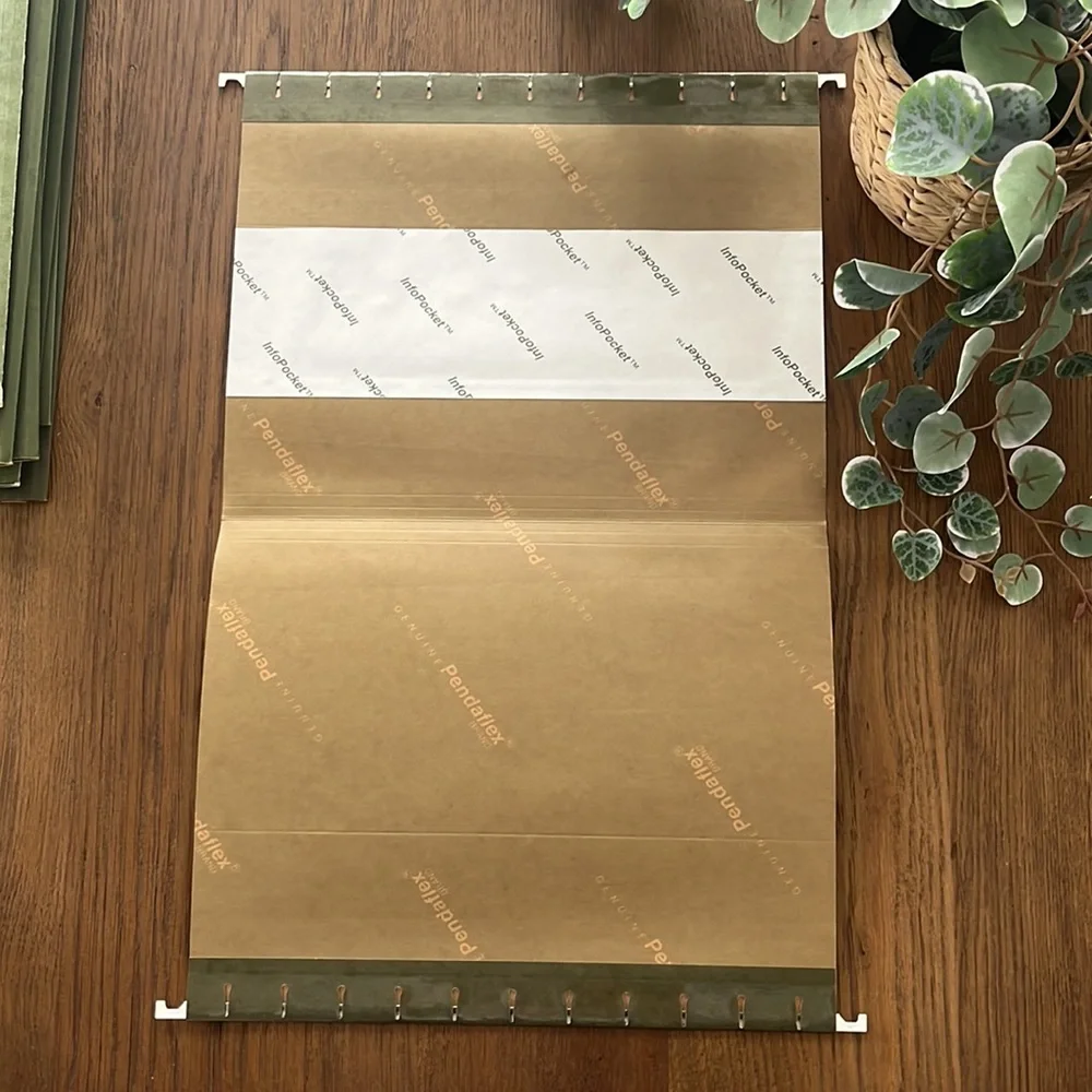 *FREE WITH PURCHASE* Pendaflex Recycled Hanging File Folder Bundle (set of 8)